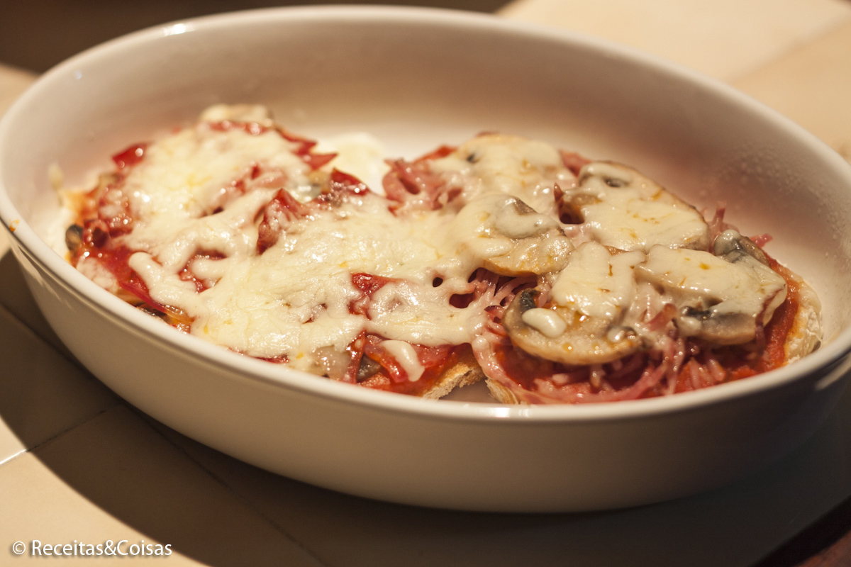 Pizza caseira SEM GLÚTEN