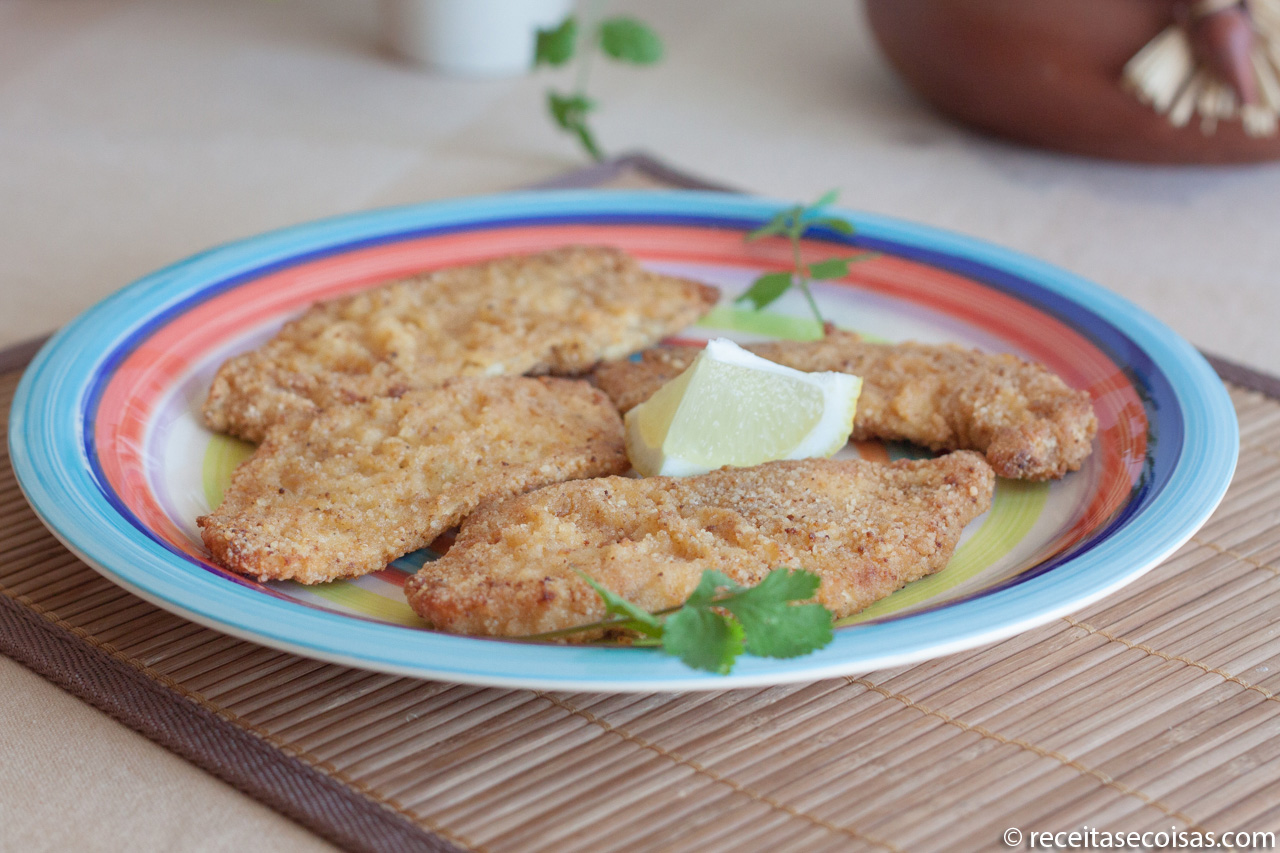 Bifes frango panados forno