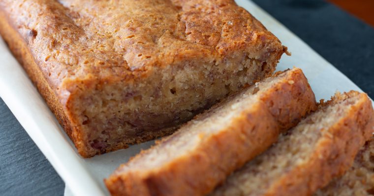 Bolo de banana sem glúten e sem lactose