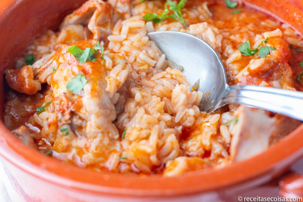 Arroz de coelho tradicional
